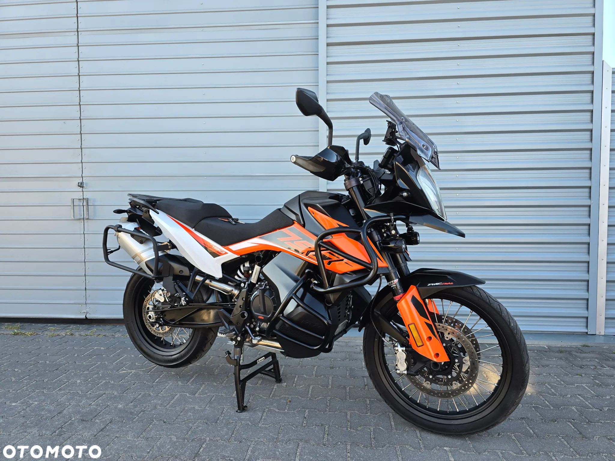 KTM Adventure - 1