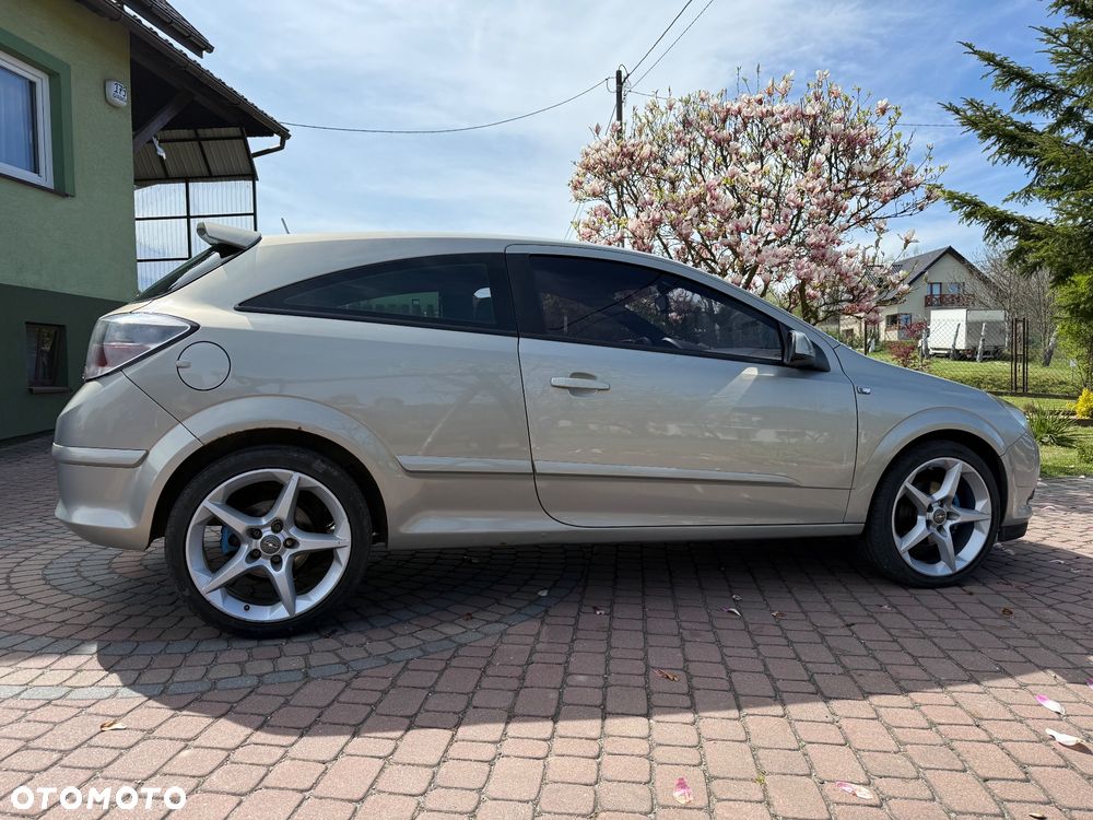 Opel Astra - 14