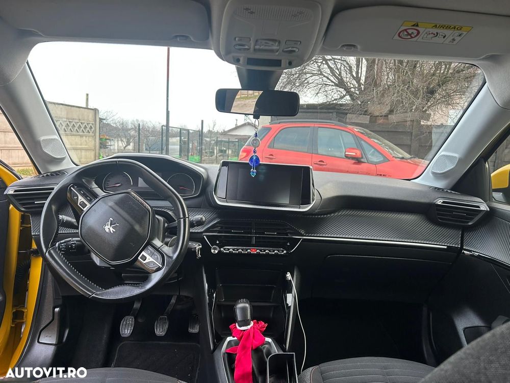 Peugeot 208 1.2 L PureTech STT Active - 4