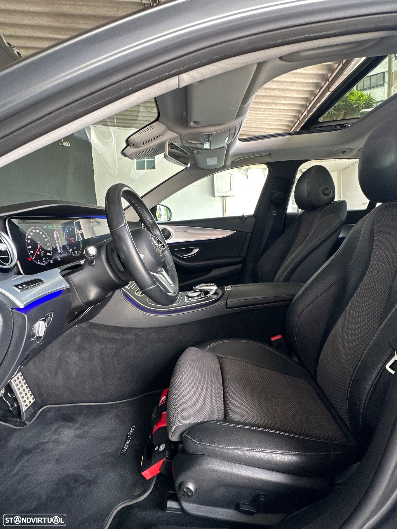 Mercedes-Benz E 300 de Avantgarde - 42