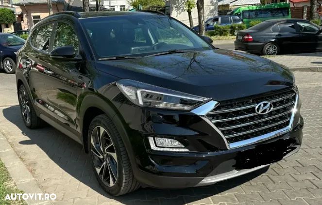 Hyundai Tucson 2.0 CRDI 4WD 8AT Luxury - 1