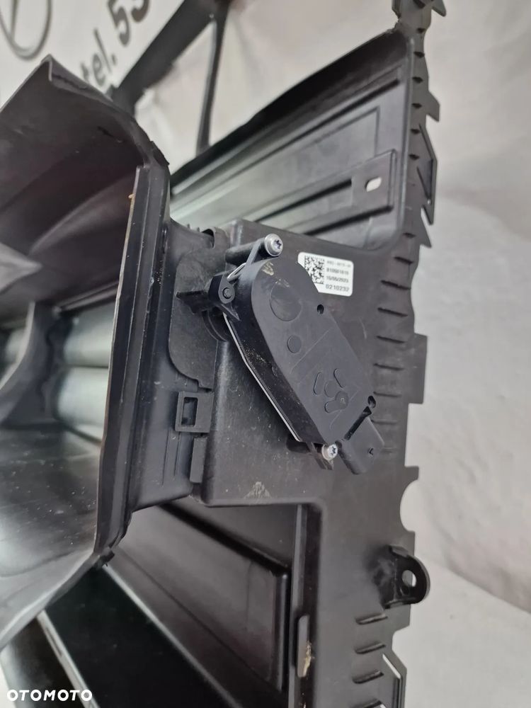 RANGE ROVER SPORT L460 V 22- ŻALUZJA / KIEROWNICA POWIETRZA , NR M8E2-8A118-A , M8E28A118A , NR AUKCJI ŻAL16 - 8