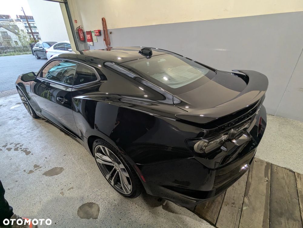 Chevrolet Camaro - 3