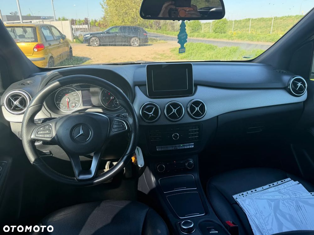 Mercedes-Benz Klasa B 180 (CDI) d 7G-DCT - 7