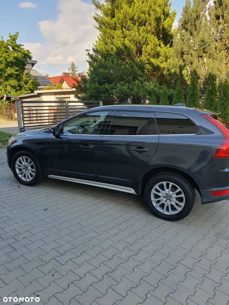 Volvo XC 60 D5 AWD Summum - 8