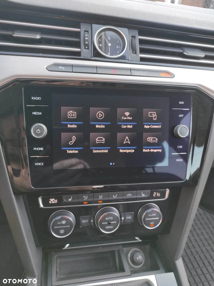 Volkswagen Passat 2.0 TDI BMT Highline - 11