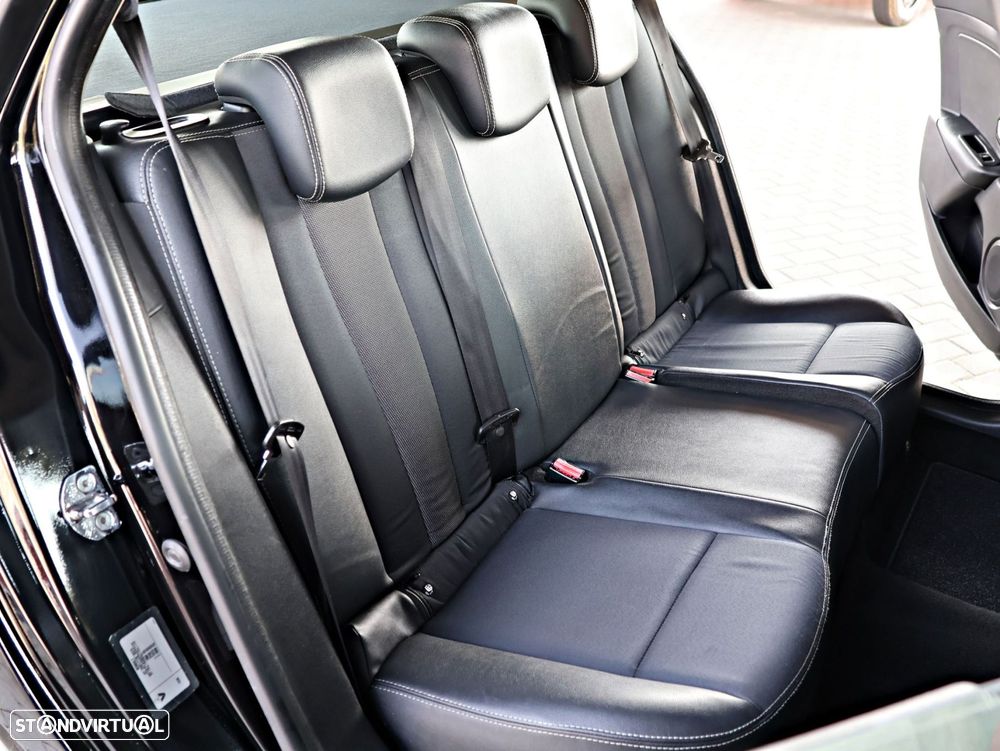 Renault Mégane Sport Tourer 1.5 dCi Confort SS - 24