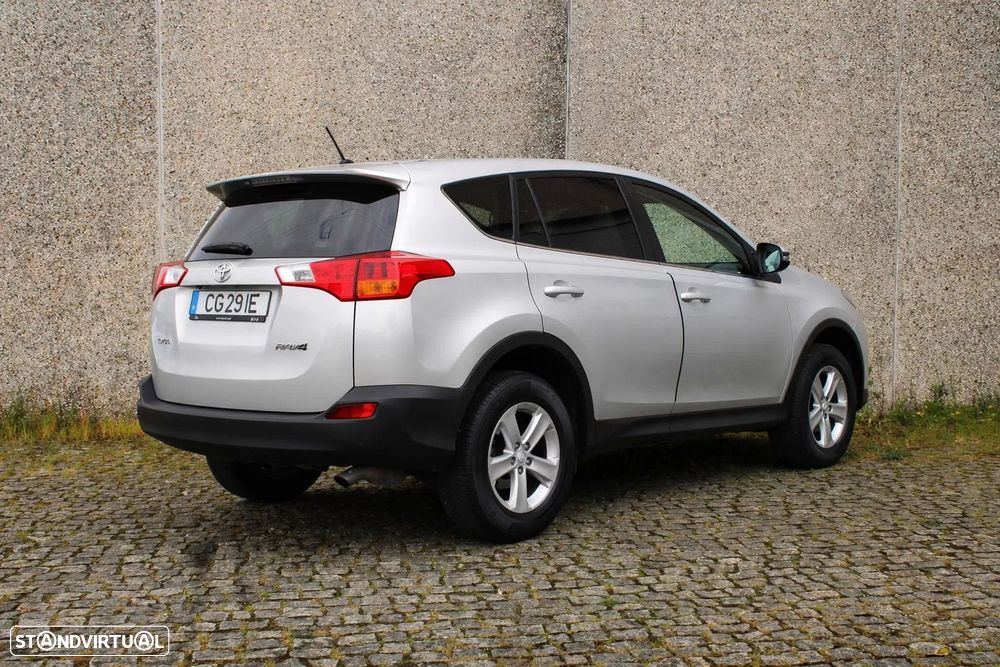 Toyota RAV4 2.0 D-4D Comfort+GPS - 10