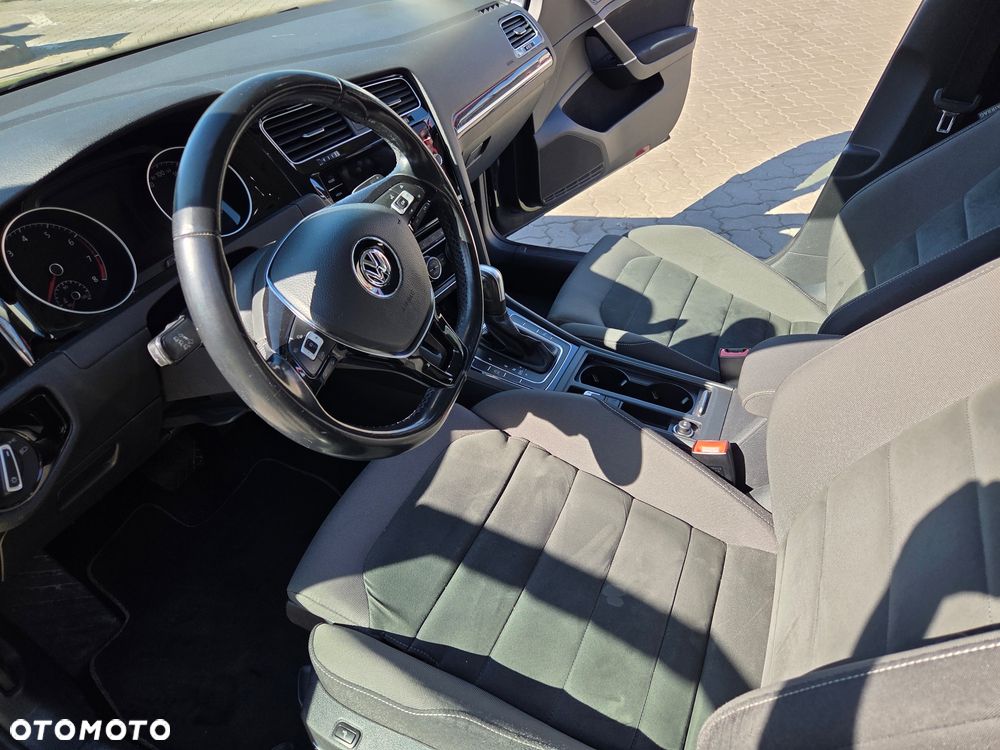 Volkswagen Golf 1.5 TSI BMT Evo Highline DSG - 7