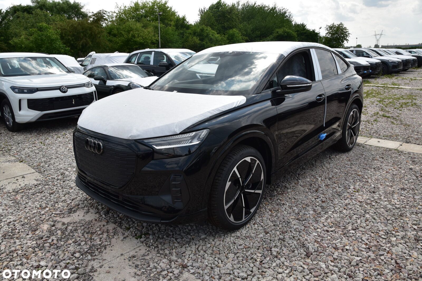 Audi Q4 Sportback e-tron - 1