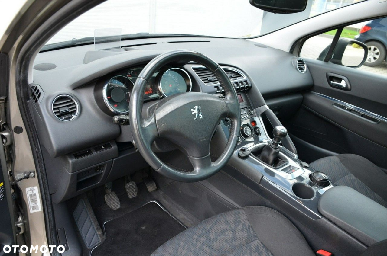 Peugeot 3008 - 21