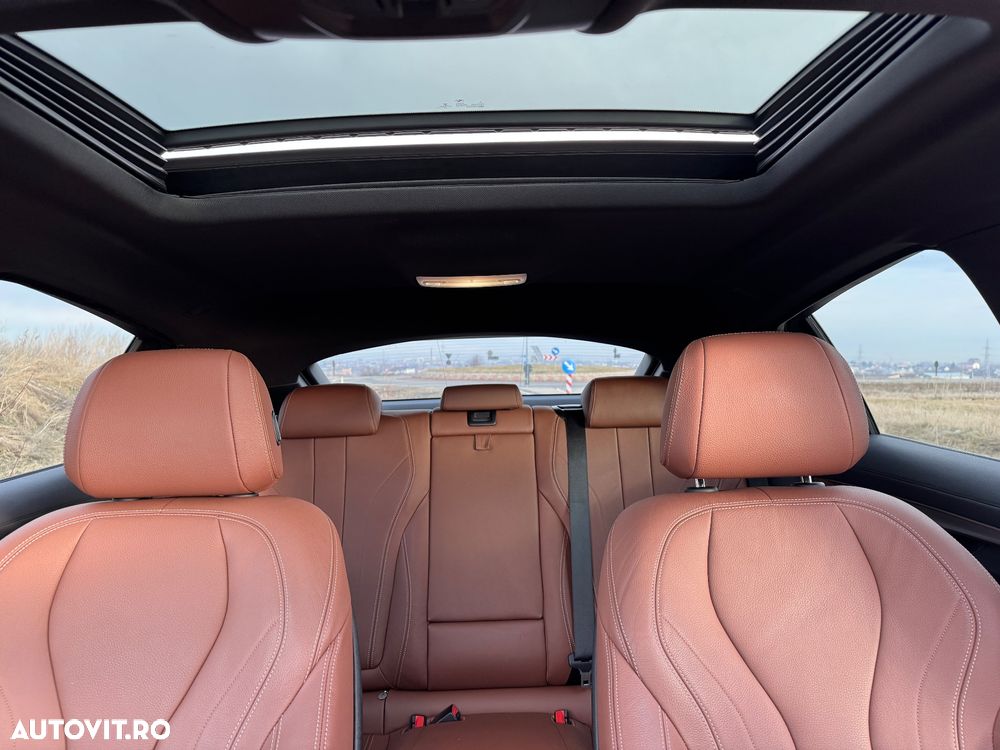 BMW X6 xDrive30d - 10