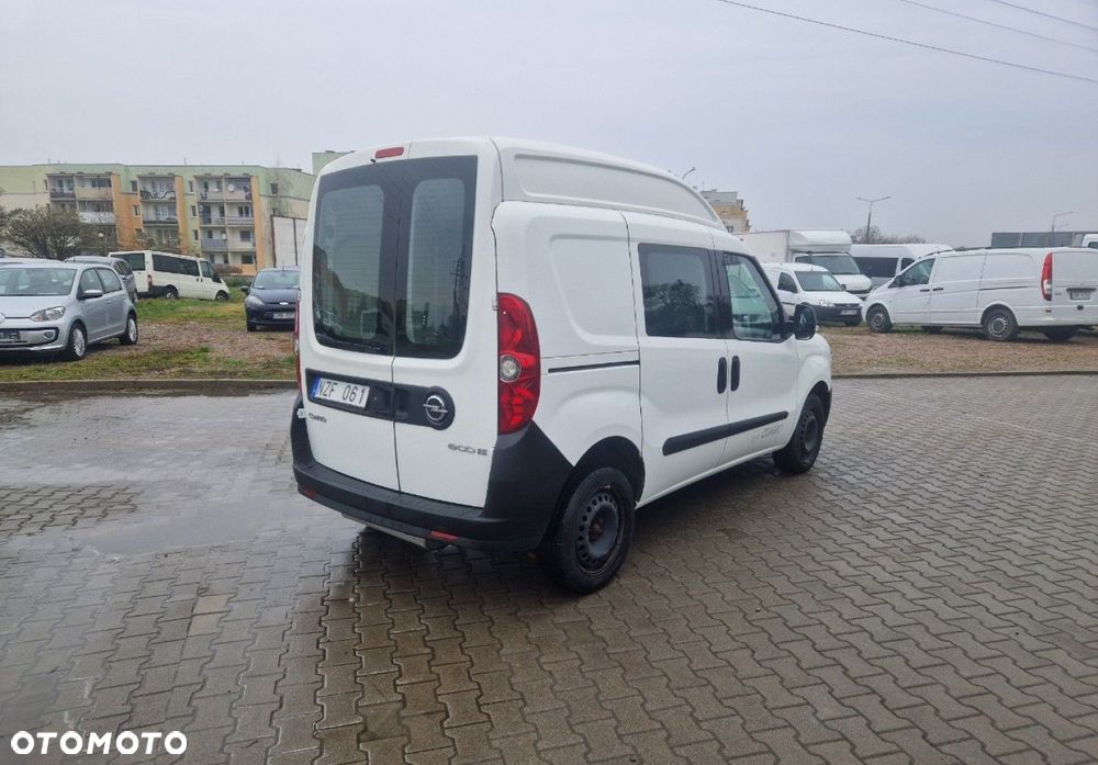Opel COMBO - 5