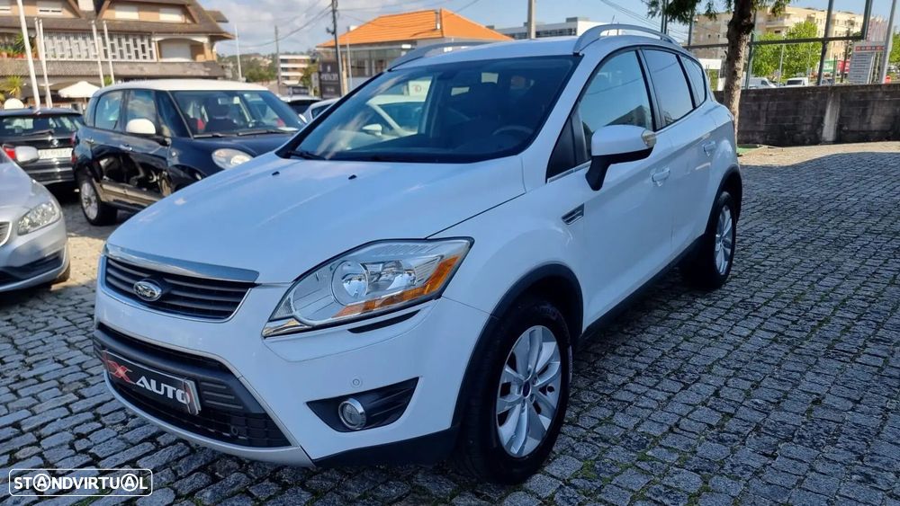 Ford Kuga - 1