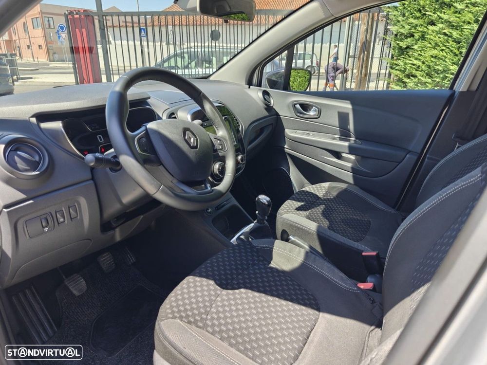Renault Captur 1.2 TCe Exclusive - 10