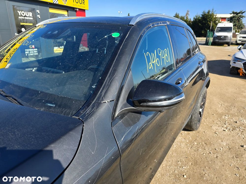 Mercedes-Benz GLC 300 4Matic 9G-TRONIC Edition Avantgarde - 10