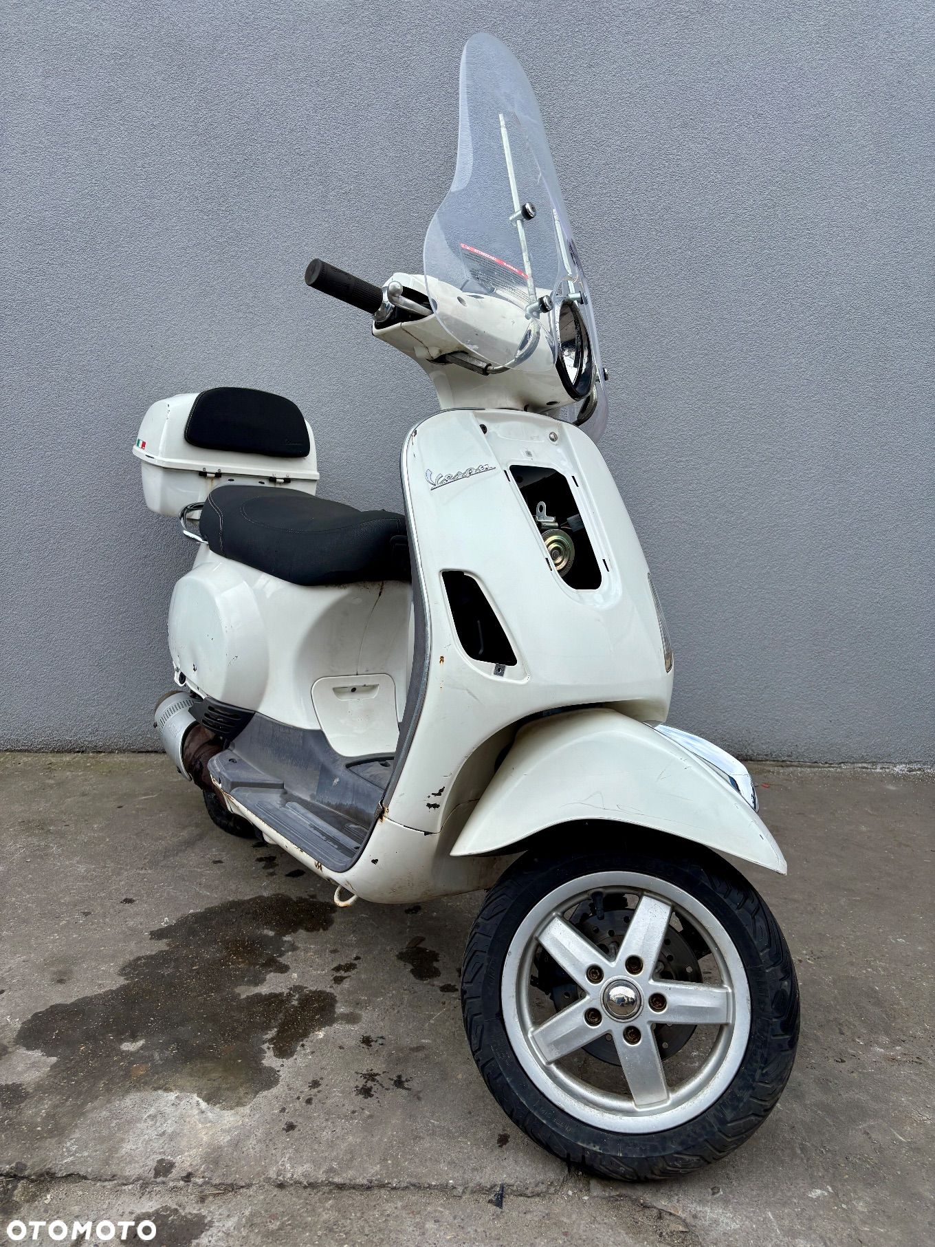 Piaggio Vespa - 1