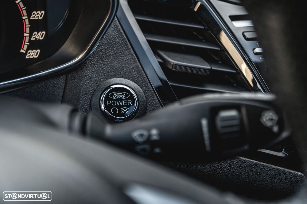 Ford Fiesta - 10
