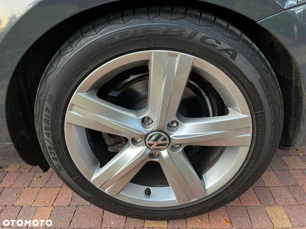 Volkswagen Passat 2.0 TDI Comfortline DSG - 15