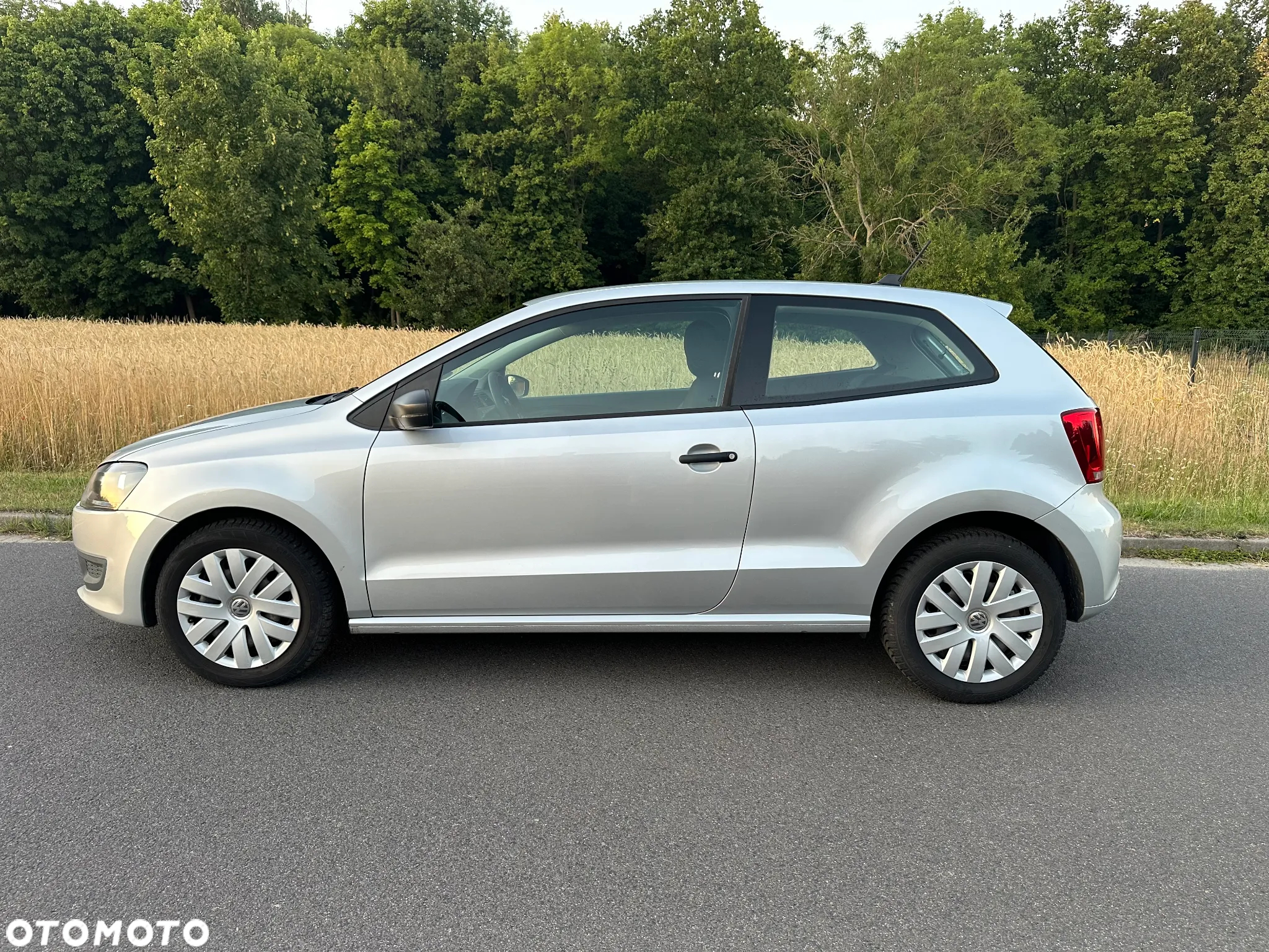 Volkswagen Polo 1.2 Blue Motion Technology Comfortline - 8