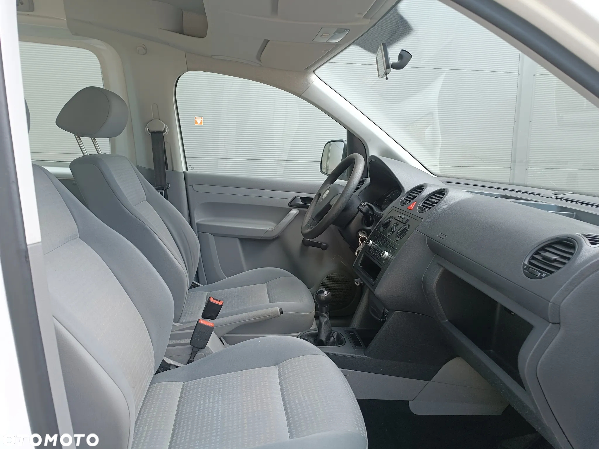 Volkswagen Caddy 1.6 Familie (5-Si.) - 12