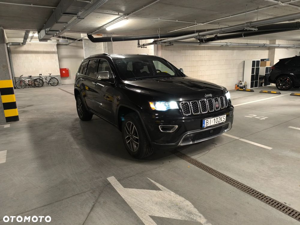 Jeep Grand Cherokee - 4