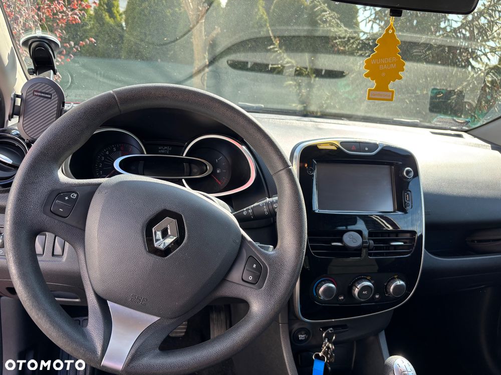 Renault Clio 1.2 16V Alize - 6