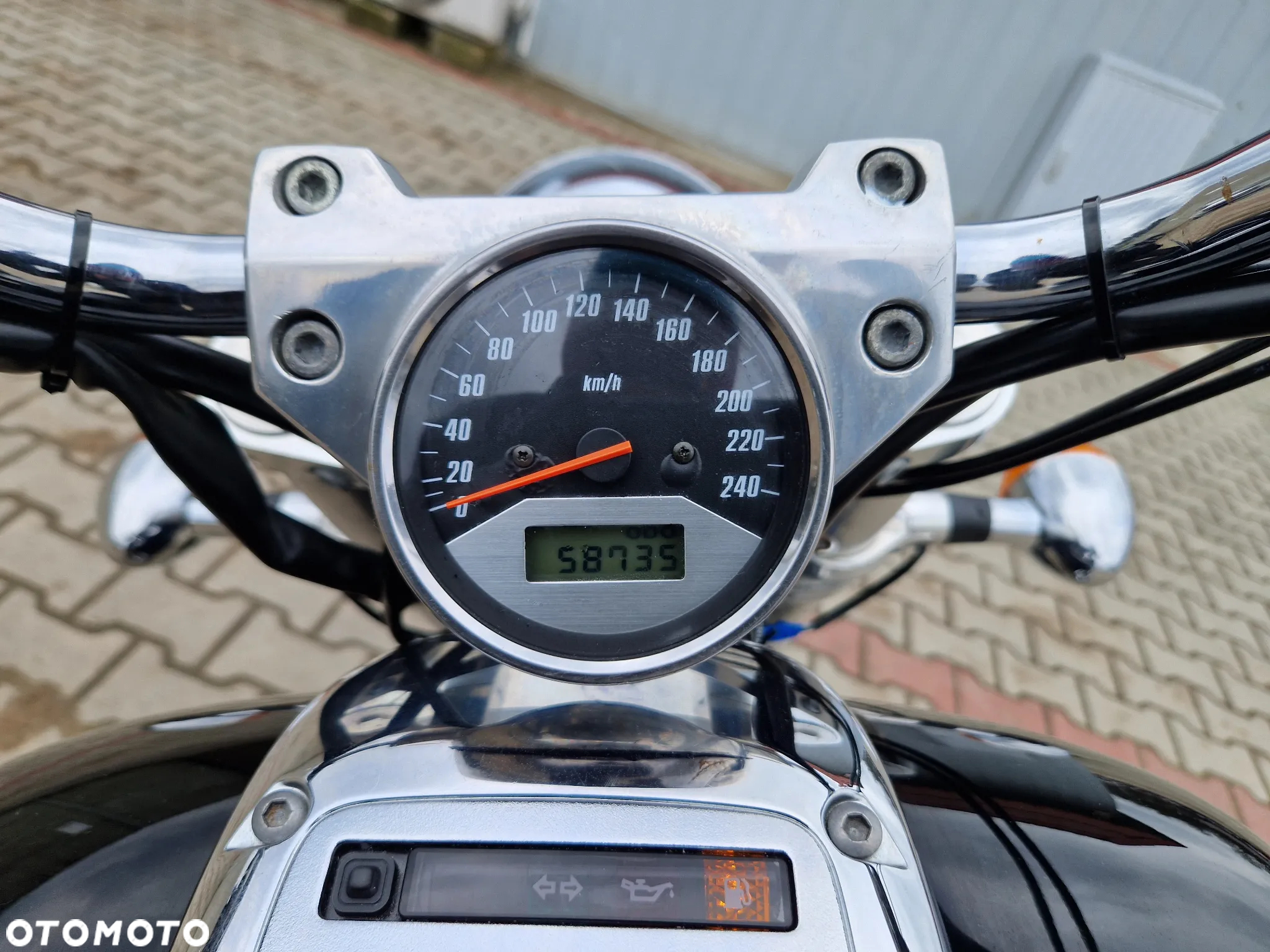 Honda VTX - 8
