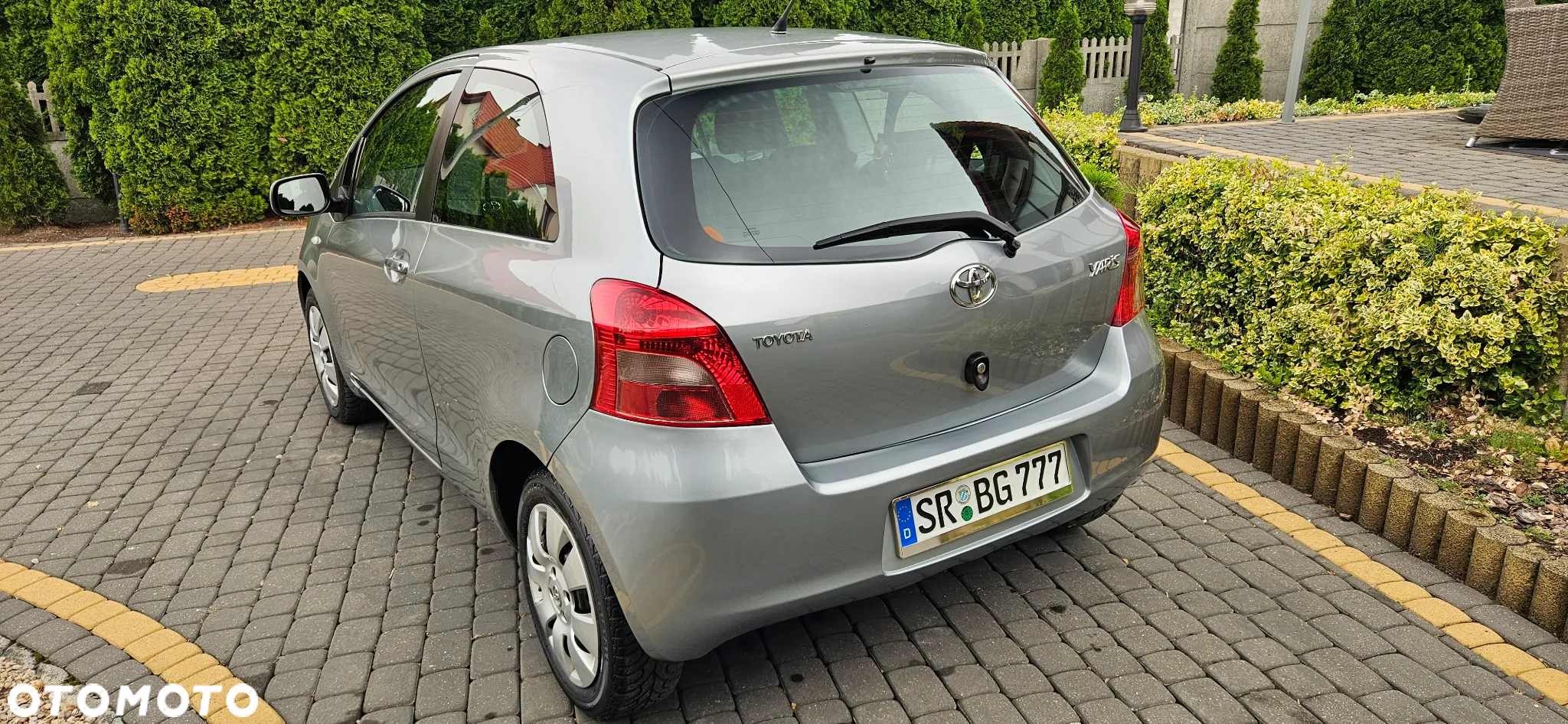 Toyota Yaris 1.3 Sol - 17