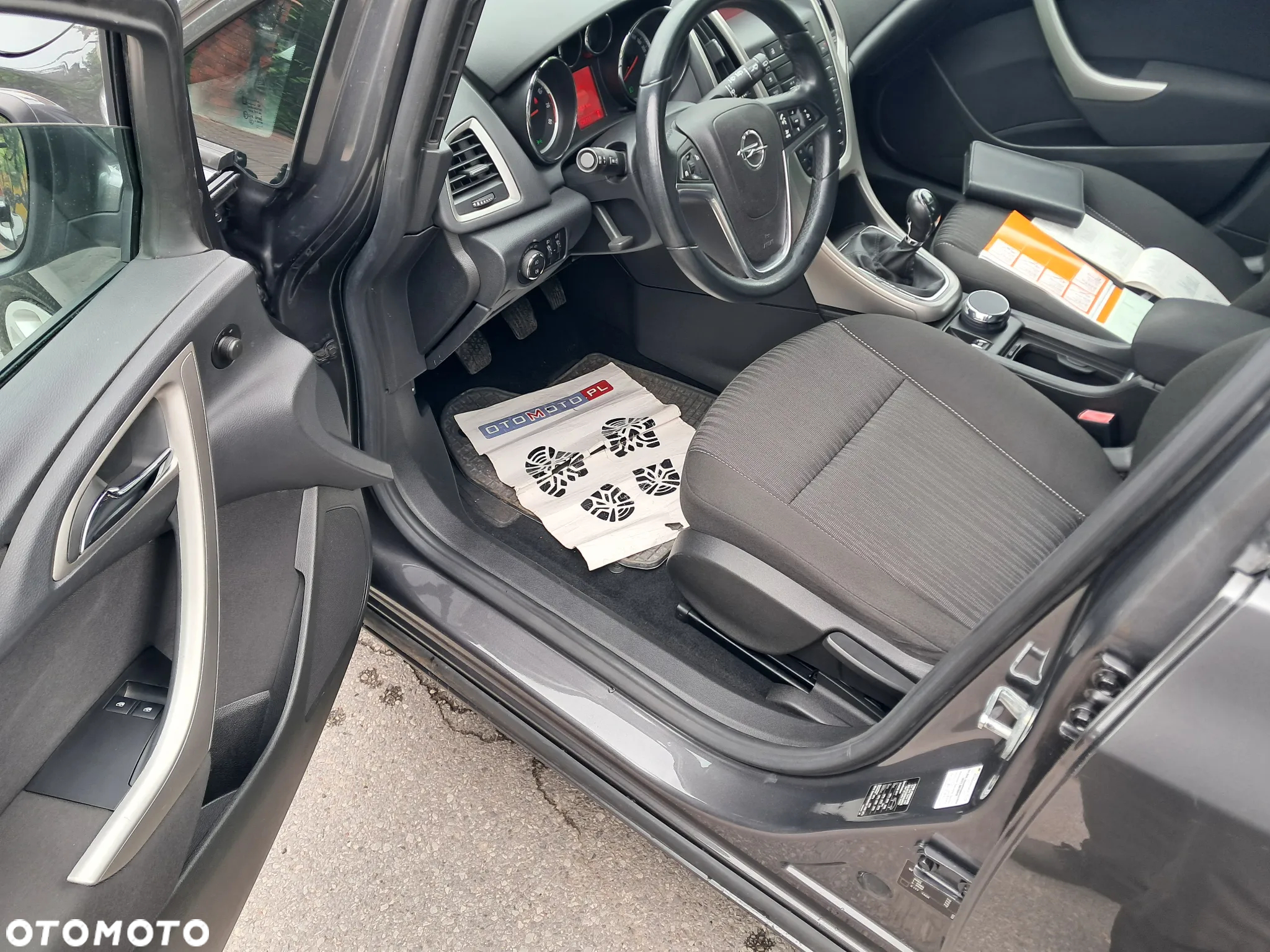 Opel Astra 1.6 ENERGY - 12