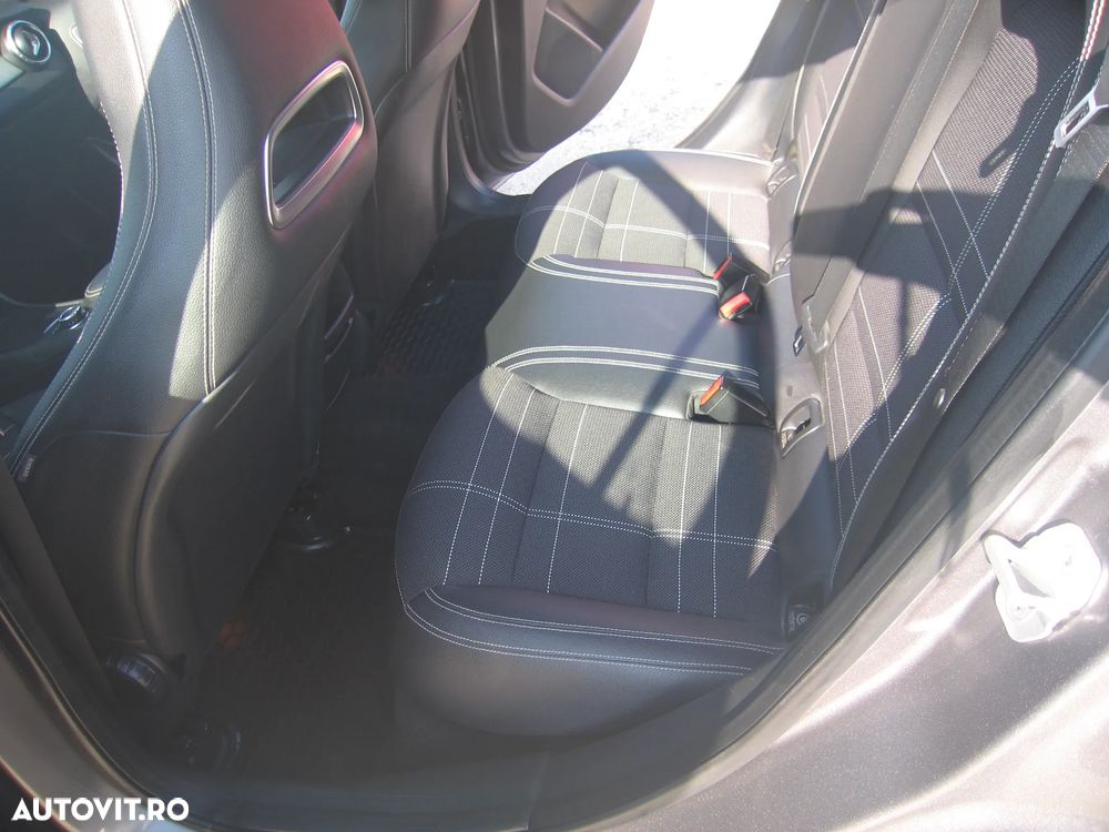 Mercedes-Benz GLA 200 CDI 4MATIC Aut. - 13