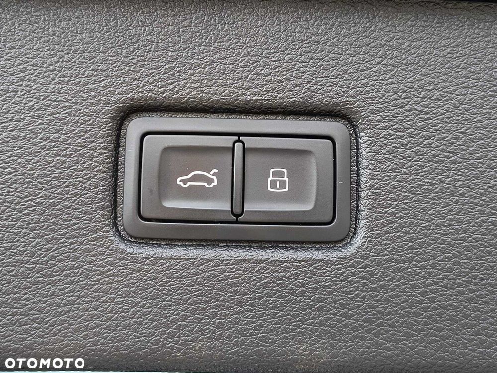 Audi Q7 50 TDI mHEV Quattro S Line Tiptr - 38