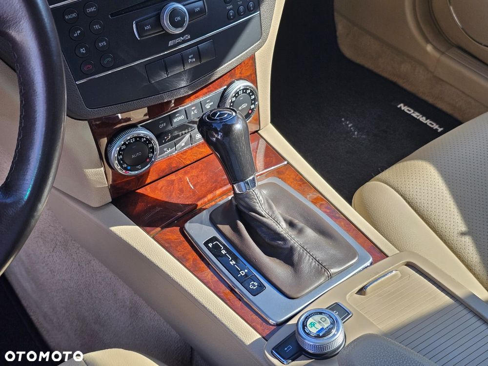 Mercedes-Benz Klasa C 280 7G-TRONIC Classic - 15