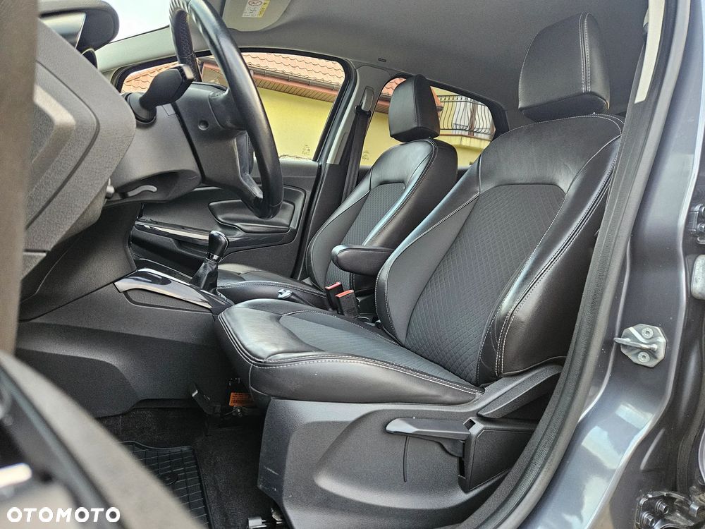 Ford EcoSport - 22