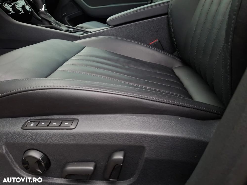 Skoda Superb 2.0 TDI DSG Style - 30