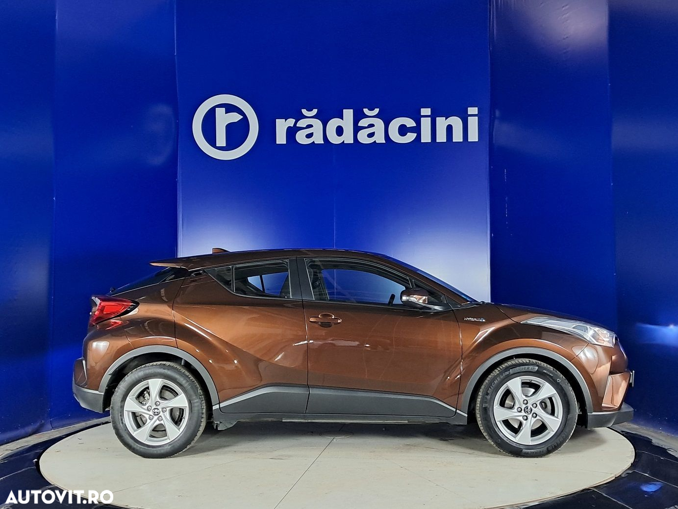 Toyota C-HR - 6