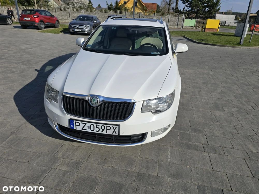 Skoda Superb 3.6 FSI 4x4 Platinum DSG - 3