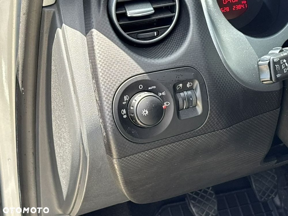 Seat Altea XL 1.6 Reference Comfort - 26