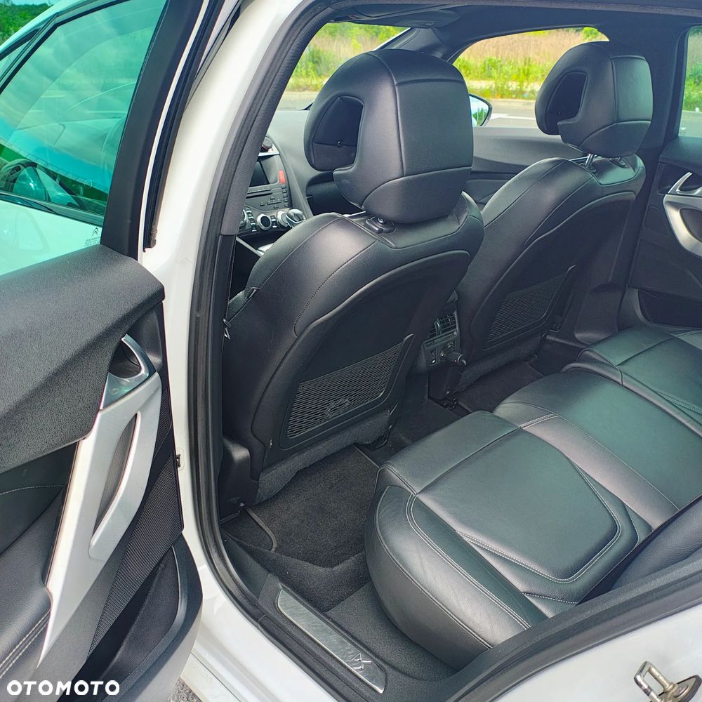 Citroën DS5 2.0 HDi SportChic - 16