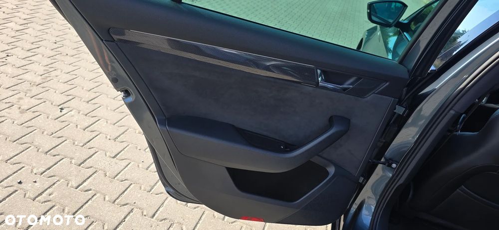 Skoda Superb 1.5 TSI ACT Sportline DSG - 31