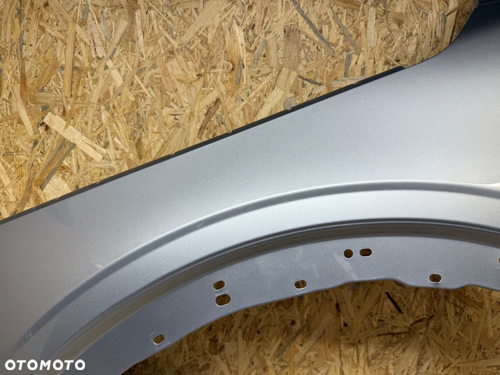 BŁOTNIK LEWY PRZÓD LEWY PRZEDNI FORD BRONCO SREBRNY - 23