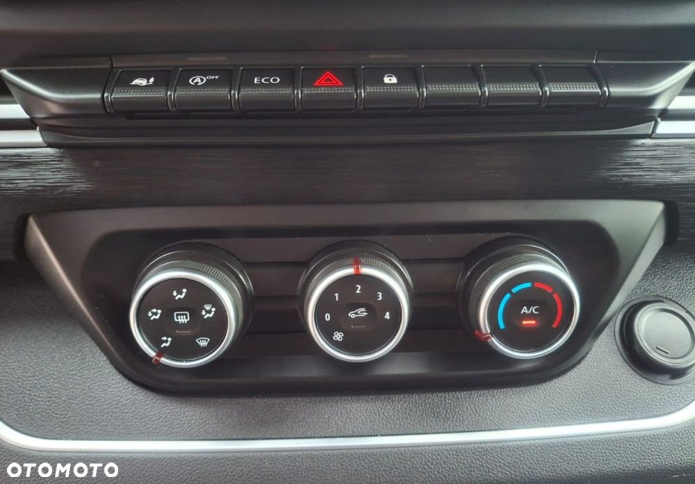 Renault Trafic - 11