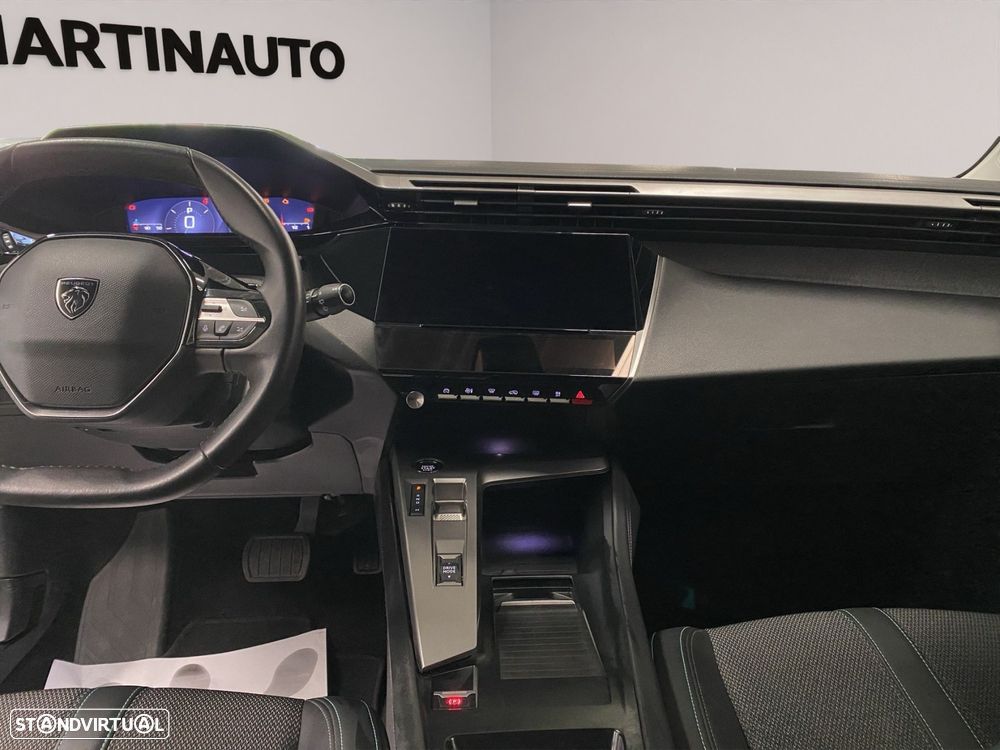 Peugeot 308 SW 1.2 PureTech Allure EAT8 - 11