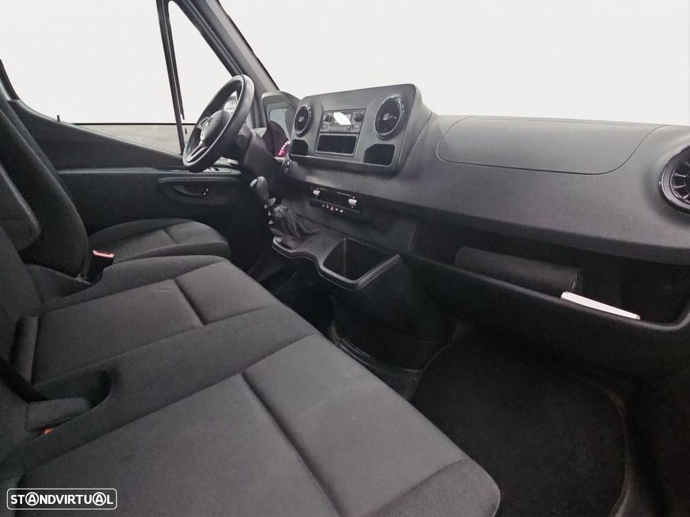 Mercedes-Benz SPRINTER DIESEL 18-24 315 CDI/37 - 12