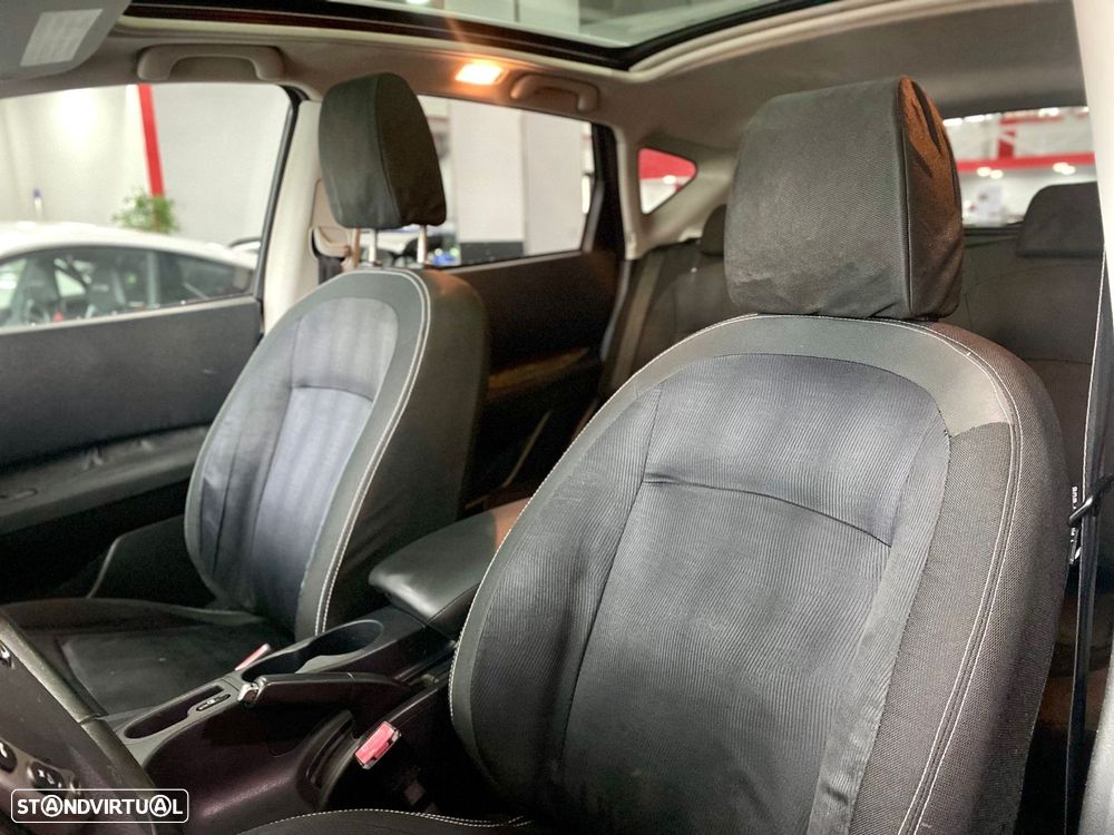 Nissan Qashqai 1.5 dCi Tekna Premium 18 - 14