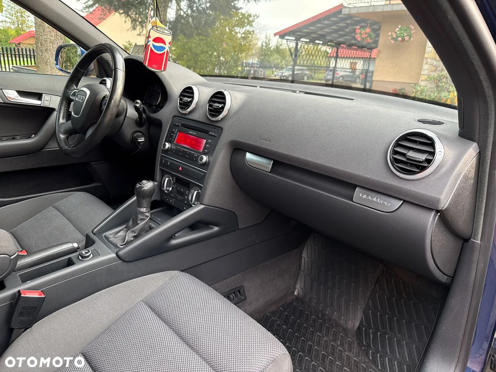 Audi A3 2.0 TDI DPF quattro Attraction - 15