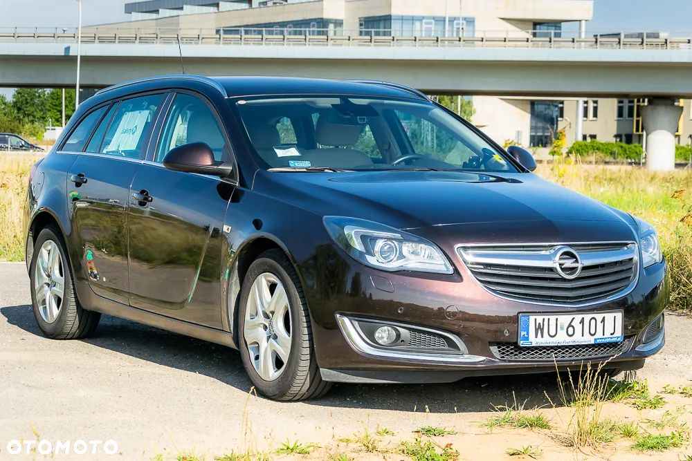 Opel Insignia - 12