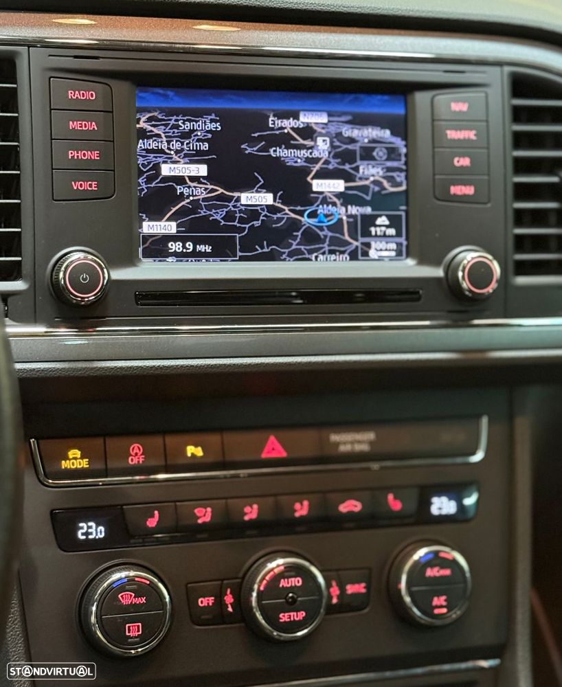 SEAT Leon 2.0 TDI DPF FR - 15