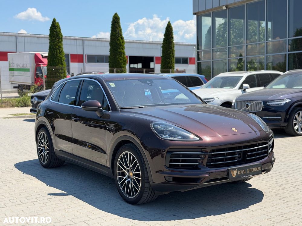Porsche Cayenne - 3