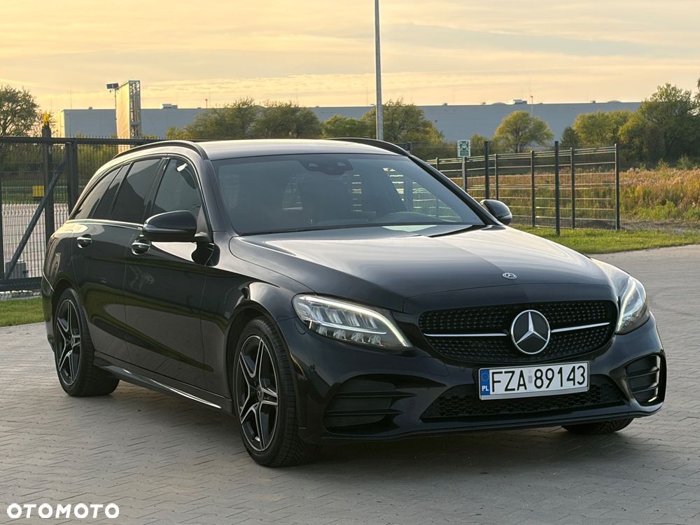 Mercedes-Benz Klasa C 220 d 4Matic 9G-TRONIC AMG Line - 8